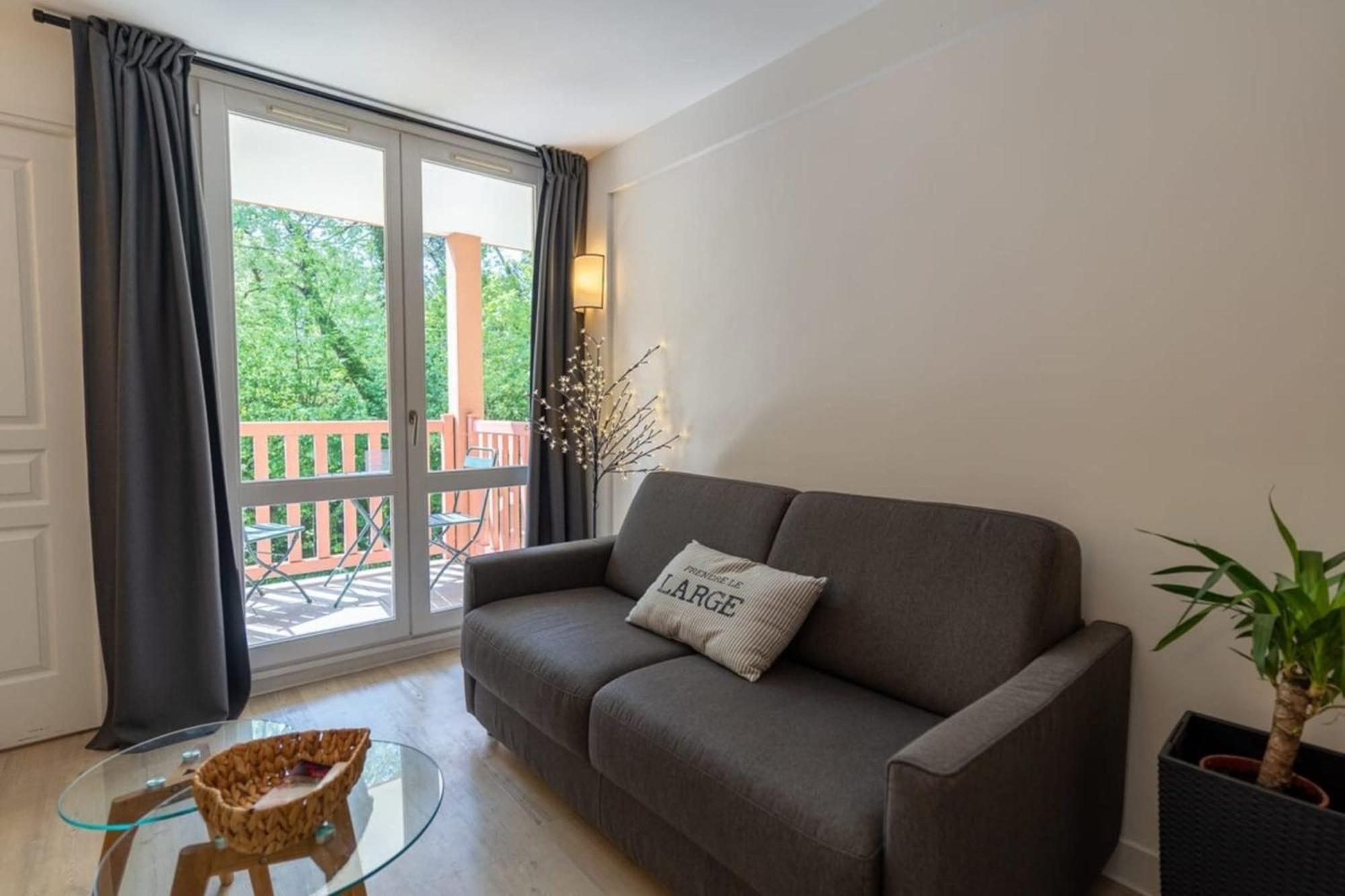 Beautiful Flat With Swimming Pool Tennis Court And Private Car Parking 109 Le Touquet Exterior photo